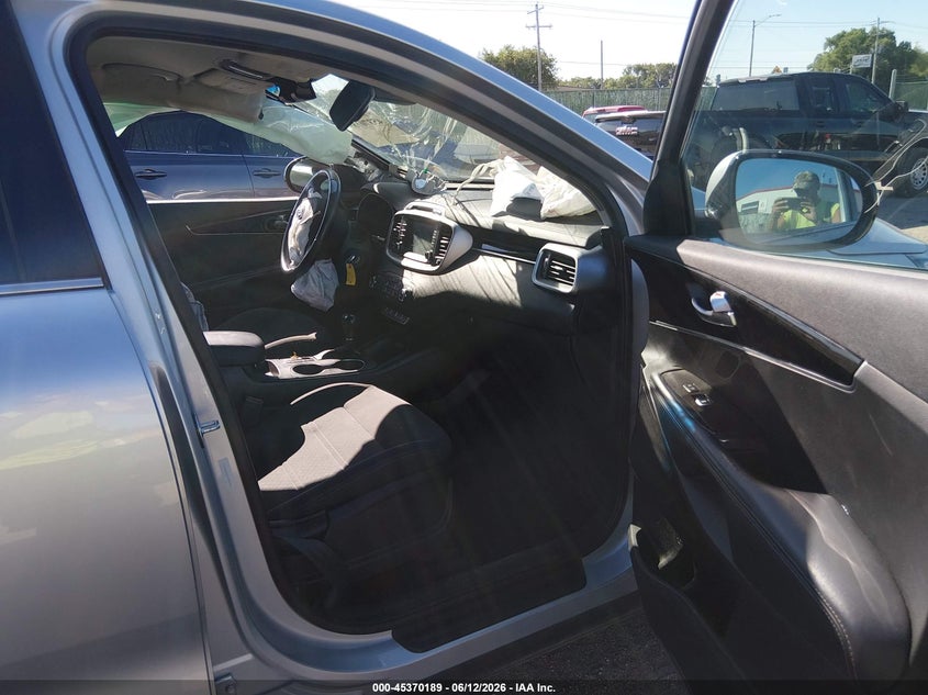2018 Kia Sorento VIN 5XYPGDA59JG381936 IAAI salvage auction — LEFT FRONT, Salvage (Kansas), sold $1,800 on 2026-07-24 (photo 5)