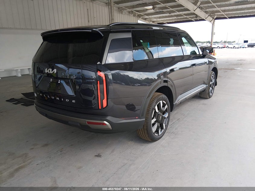 2027 Kia Telluride VIN 5XYPE5S10VG028885 IAAI salvage auction — FRONT END, Rebuildable (Florida), sold $13,900 on 2026-07-12 (photo 4)