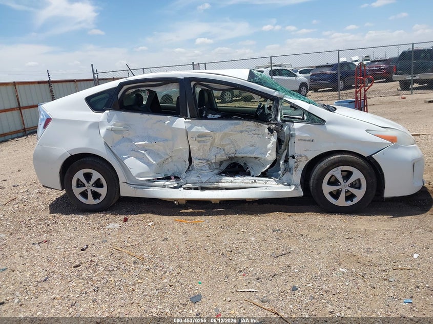 2013 Toyota Prius VIN JTDKN3DU7D5590036 IAAI salvage auction — NORMAL WEAR, Clear (California), sold $450 on 2026-07-06 (photo 6)