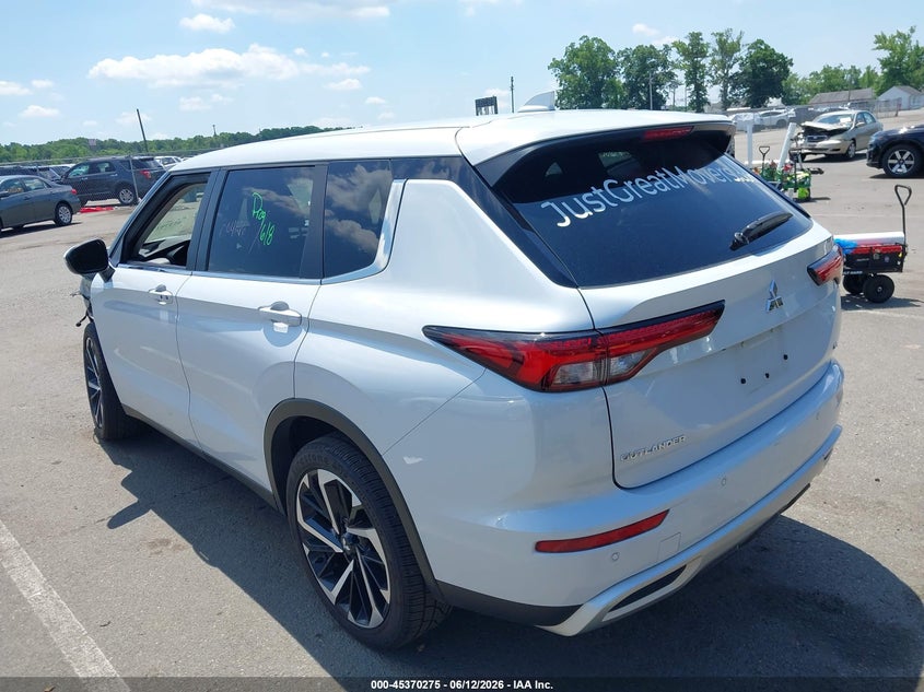 2024 Mitsubishi Outlander VIN JA4J4VA85RZ008009 IAAI salvage auction — FRONT END, Salvage Title, sold $10,300 on 2026-08-31 (photo 3)