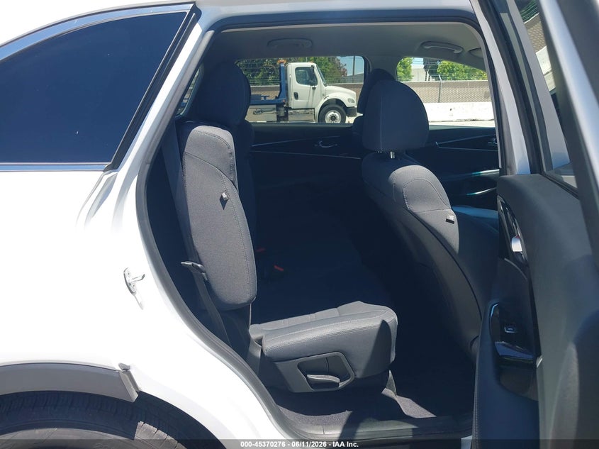 2019 Kia Sorento VIN 5XYPG4A31KG434242 IAAI salvage auction — NORMAL WEAR, Clear - Dealer Only (California), sold $2,650 on 2026-07-13 (photo 8)