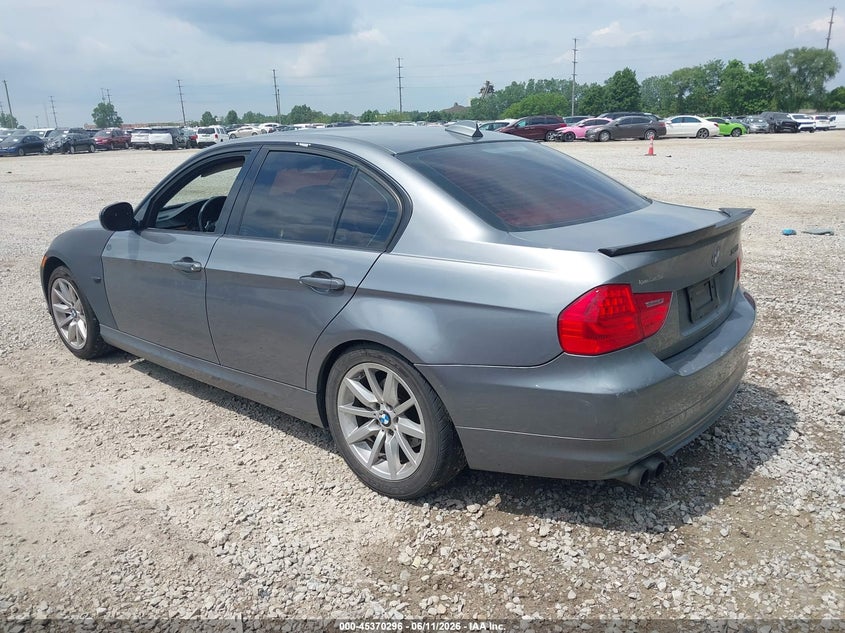 2009 BMW 3 series VIN WBAPH77569NM29755 IAAI salvage auction — NORMAL WEAR, Salvage (Ohio), sold $275 on 2026-07-08 (photo 3)