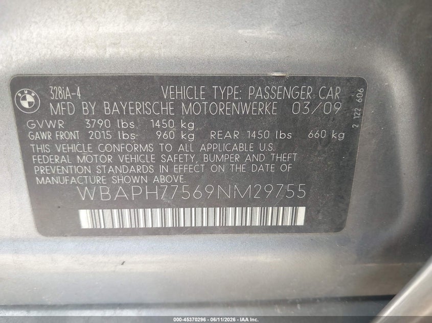 2009 BMW 3 series VIN WBAPH77569NM29755 IAAI salvage auction — NORMAL WEAR, Salvage (Ohio), sold $275 on 2026-07-08 (photo 9)