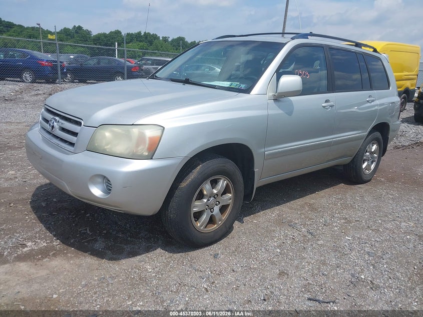 2004 Toyota Highlander VIN JTEEP21A840018574 IAAI salvage auction — NORMAL WEAR, Clear (Pennsylvania), sold $725 on 2026-07-08 (photo 2)
