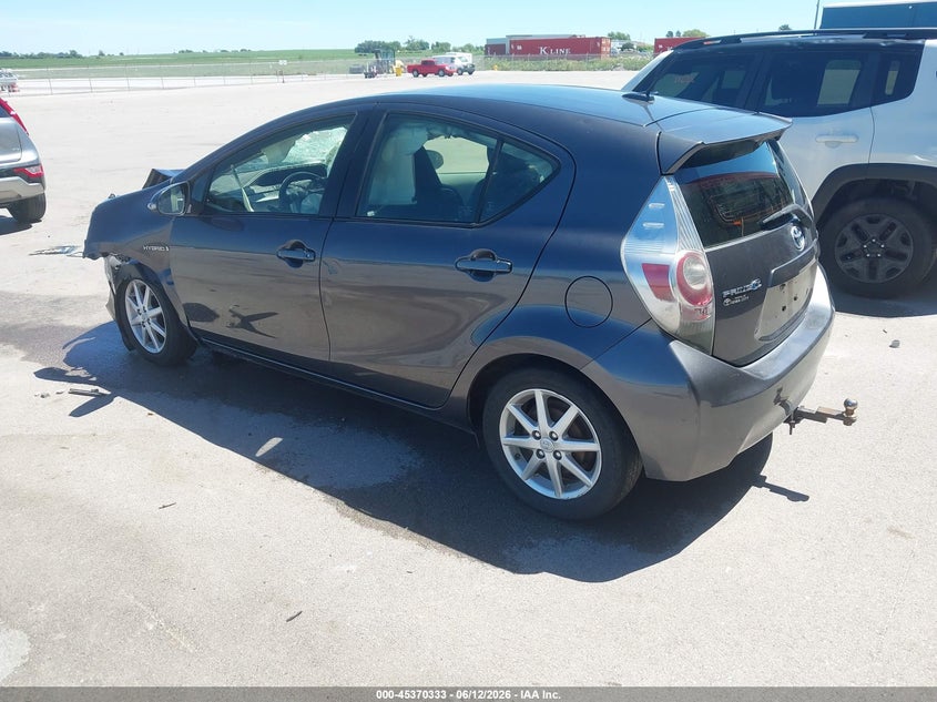 2014 Toyota Prius c VIN JTDKDTB37E1076192 IAAI salvage auction — FRONT END, Certificate Of Title (Nebraska), sold $700 on 2026-07-23 (photo 3)