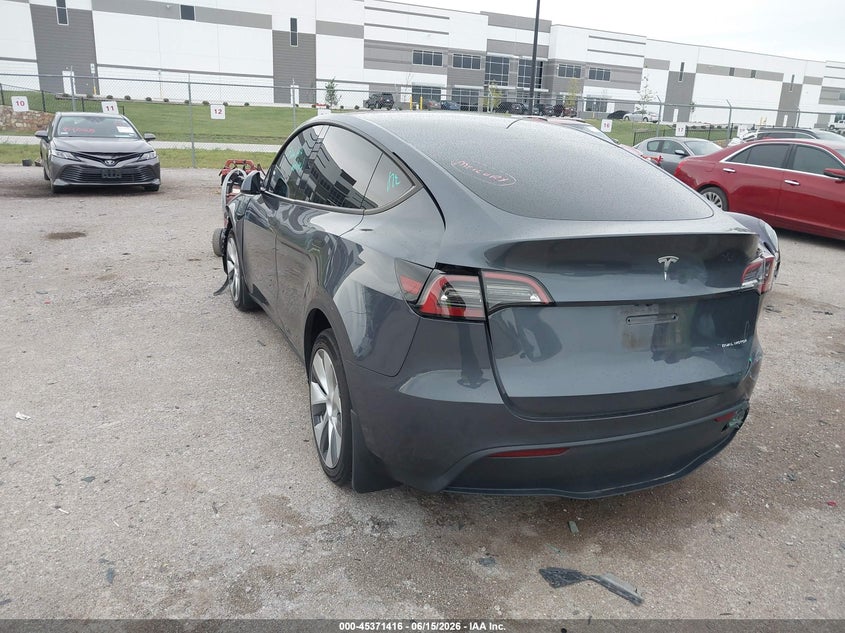 2023 Tesla Model y VIN 7SAYGDEE3PA091710 IAAI salvage auction — FRONT END, Salvage (California), sold $12,500 on 2026-07-14 (photo 3)