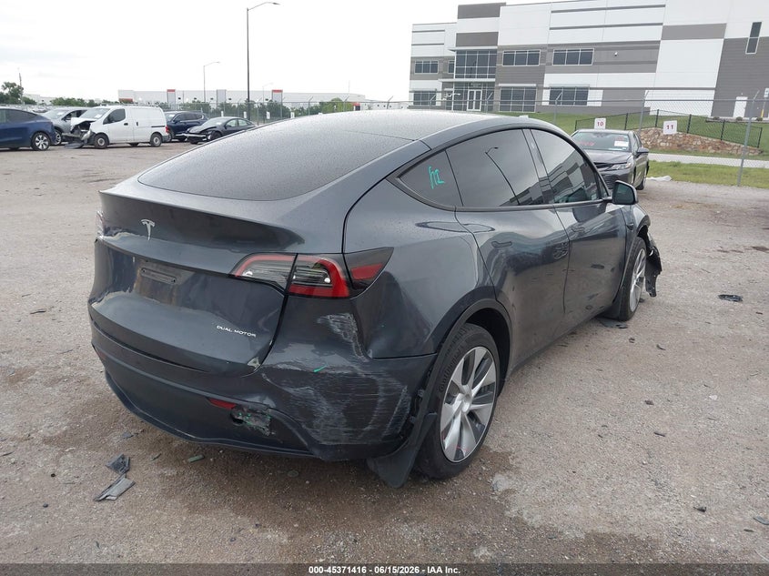 2023 Tesla Model y VIN 7SAYGDEE3PA091710 IAAI salvage auction — FRONT END, Salvage (California), sold $12,500 on 2026-07-14 (photo 4)
