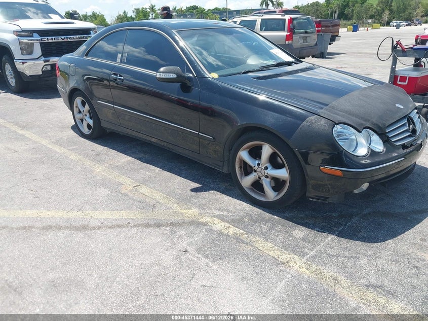 2004 Mercedes-benz Clk-class VIN WDBTJ65J34F091099 IAAI salvage auction — FRONT & REAR, Rebuildable (Florida), sold $375 on 2026-08-06 (photo 1)