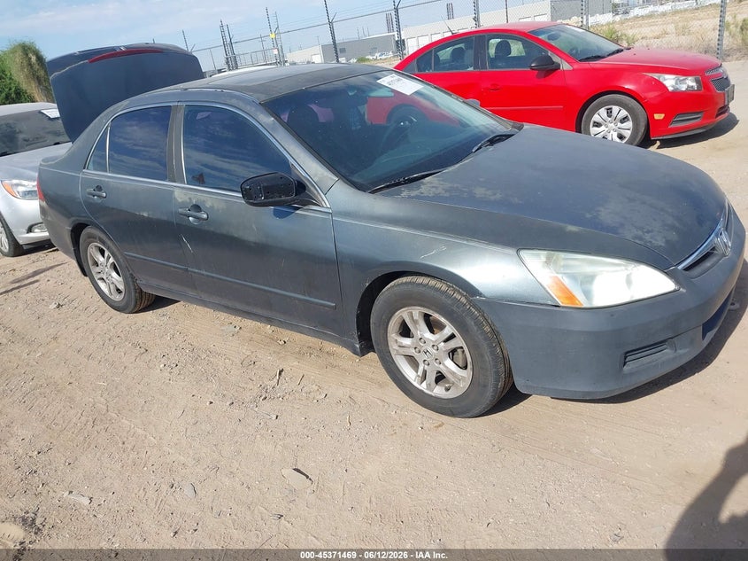 2006 Honda Accord VIN 1HGCM56896A123215 IAAI salvage auction — NORMAL WEAR, Clear-Dealer Only (Arizona), sold $650 on 2026-07-09 (photo 1)