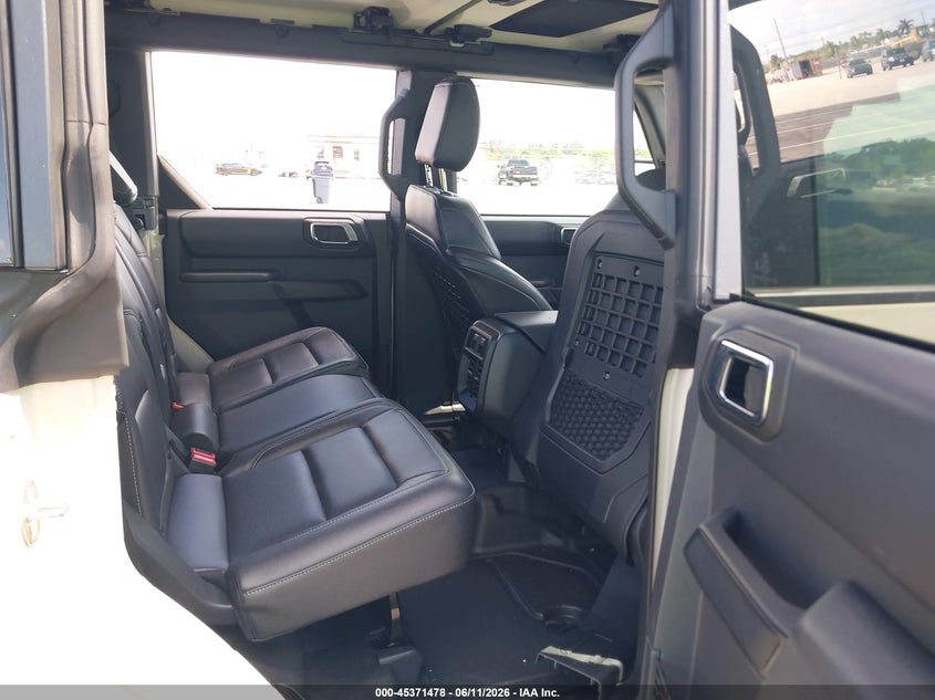 2025 Ford Bronco VIN 1FMEE9BP5SLB12831 IAAI salvage auction — REAR END, Salvage Title, sold $17,600 on 2026-07-30 (photo 8)
