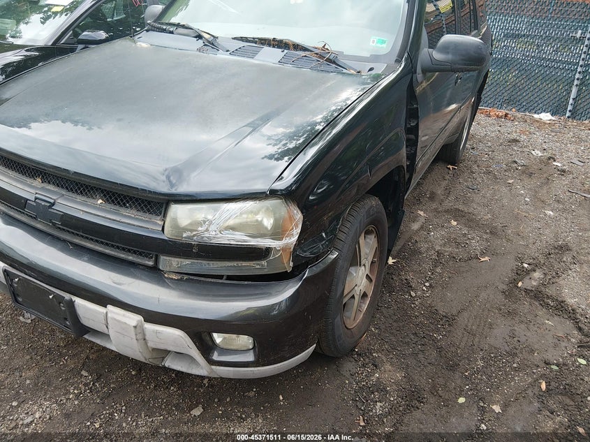 2005 Chevrolet Trailblazer VIN 1GNDT13S152192883 IAAI salvage auction — NORMAL WEAR, Clear (Virginia), sold $425 on 2026-07-09 (photo 6)