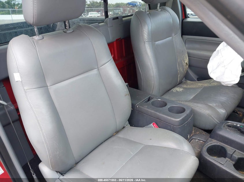 2013 Toyota Tacoma VIN 5TFNX4CN4DX024783 IAAI salvage auction — NORMAL WEAR, Clear (Florida), sold $2,350 on 2026-07-20 (photo 8)