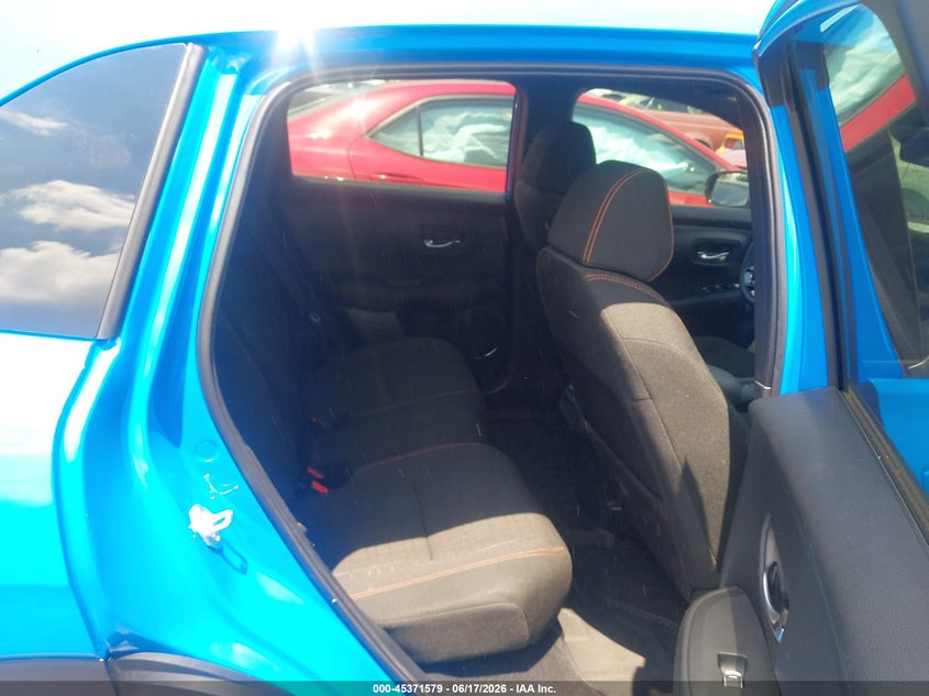 2026 Honda Hr-v VIN 3CZRZ1H54TM727818 IAAI salvage auction — REAR END, Salvage (North Carolina), sold $12,800 on 2026-07-31 (photo 8)