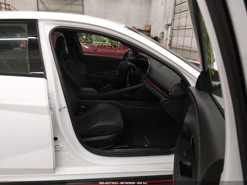 2026 Hyundai Elantra n VIN KMHLW4DK4TU037074 IAAI salvage auction — FRONT END, Salvage (Minnesota), sold $12,150 on 2026-08-11 (photo 5)