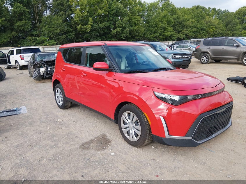 2025 Kia Soul VIN KNDJ23AU8S7272601 IAAI salvage auction — LEFT FRONT, Salvage Title, sold $4,600 on 2026-07-22 (photo 1)