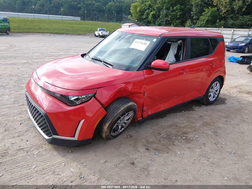 2025 Kia Soul VIN KNDJ23AU8S7272601 IAAI salvage auction — LEFT FRONT, Salvage Title, sold $4,600 on 2026-07-22 (photo 2)