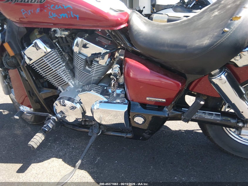 2005 Honda Vt750 VIN JH2RC50395M102071 IAAI salvage auction — LEFT & RIGHT, Salvage (Nevada), sold $25 on 2026-07-21 (photo 9)