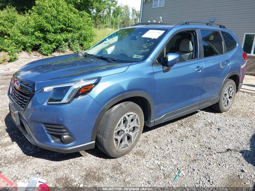 2023 Subaru Forester VIN JF2SKAEC1PH458123 IAAI salvage auction — RIGHT SIDE, Salvage Title, sold $4,950 on 2026-07-21 (photo 2)