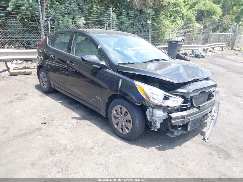 2017 Hyundai Accent VIN KMHCT5AE4HU338738 IAAI salvage auction — FRONT & REAR, Salvage (North Carolina), sold $950 on 2026-07-16 (photo 1)