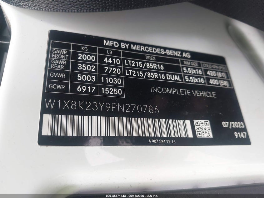 2023 Mercedes-benz VIN W1X8K23Y9PN270786 IAAI salvage auction — ROLLOVER, Salvage Title, sold $5,600 on 2026-07-15 (photo 9)