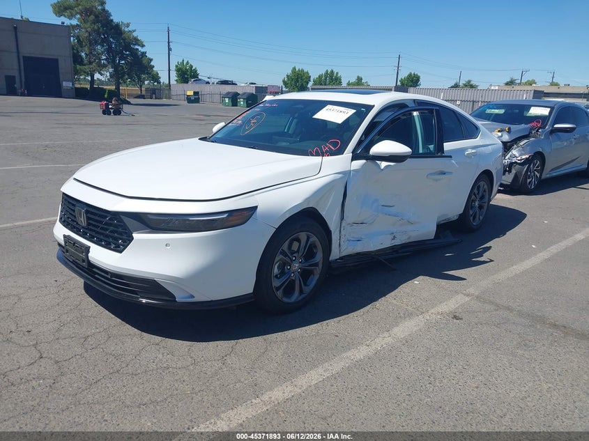 2025 Honda Accord VIN 1HGCY2F67SA072339 IAAI salvage auction — LEFT FRONT, Salvage Title, sold $13,500 on 2026-07-29 (photo 2)