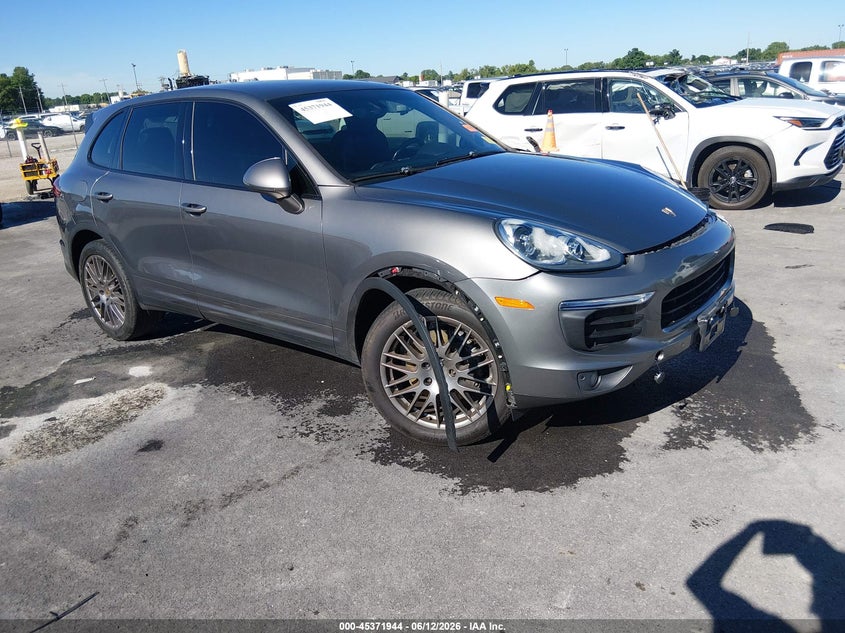 2016 Porsche Cayenne VIN WP1AA2A20GLA09656 IAAI salvage auction — LEFT FRONT, Salvage Title, sold $6,300 on 2026-08-25 (photo 1)