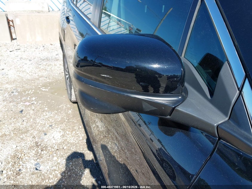 2017 Honda Pilot VIN 5FNYF6H56HB005222 IAAI salvage auction — NO DAMAGE, Salvage (Illinois), sold $7,400 on 2026-07-28 (photo 6)