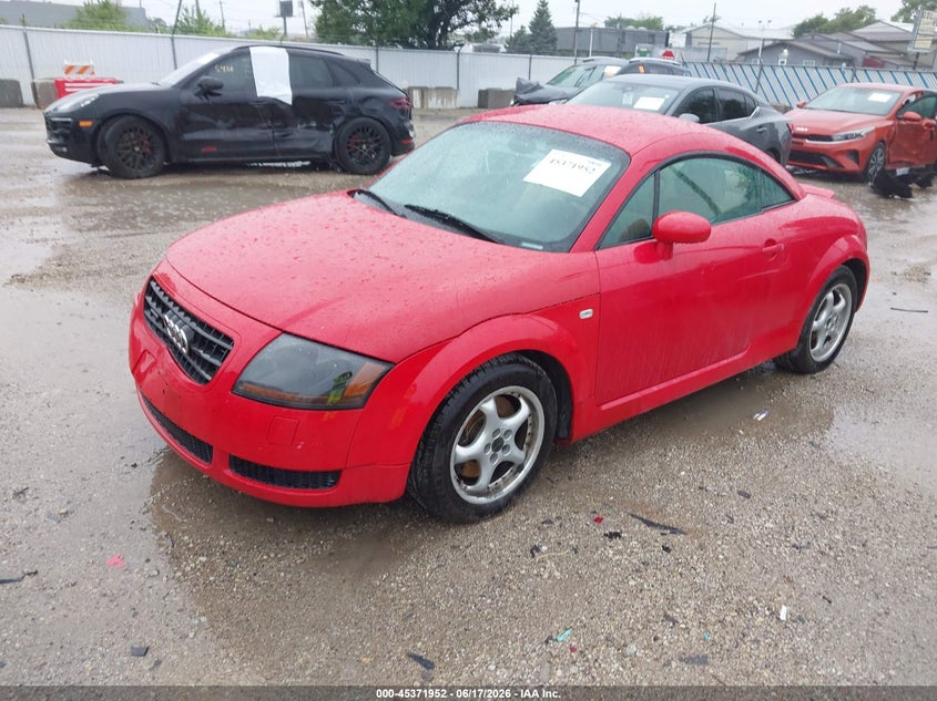 2003 Audi Tt VIN TRUWT28N231017545 IAAI salvage auction — REAR END, Salvage (Illinois), sold $450 on 2026-07-28 (photo 2)