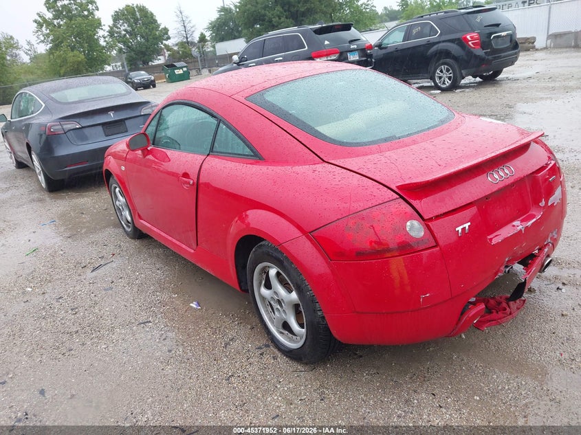 2003 Audi Tt VIN TRUWT28N231017545 IAAI salvage auction — REAR END, Salvage (Illinois), sold $450 on 2026-07-28 (photo 3)