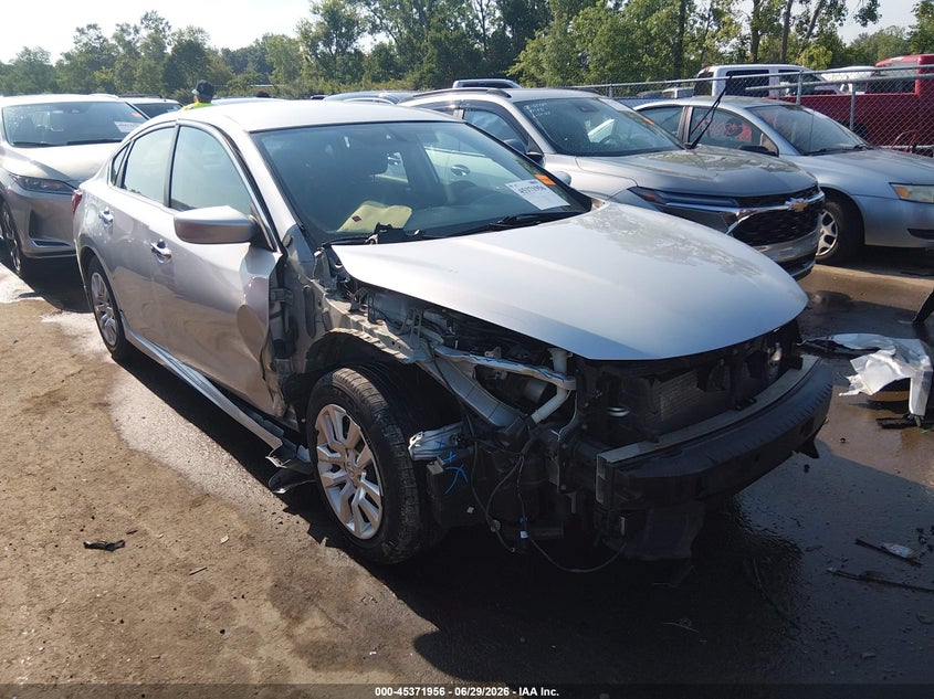 2018 Nissan Altima VIN 1N4AL3AP3JC250573 IAAI salvage auction — FRONT END, Wait Title, sold $1,150 on 2026-08-01 (photo 1)