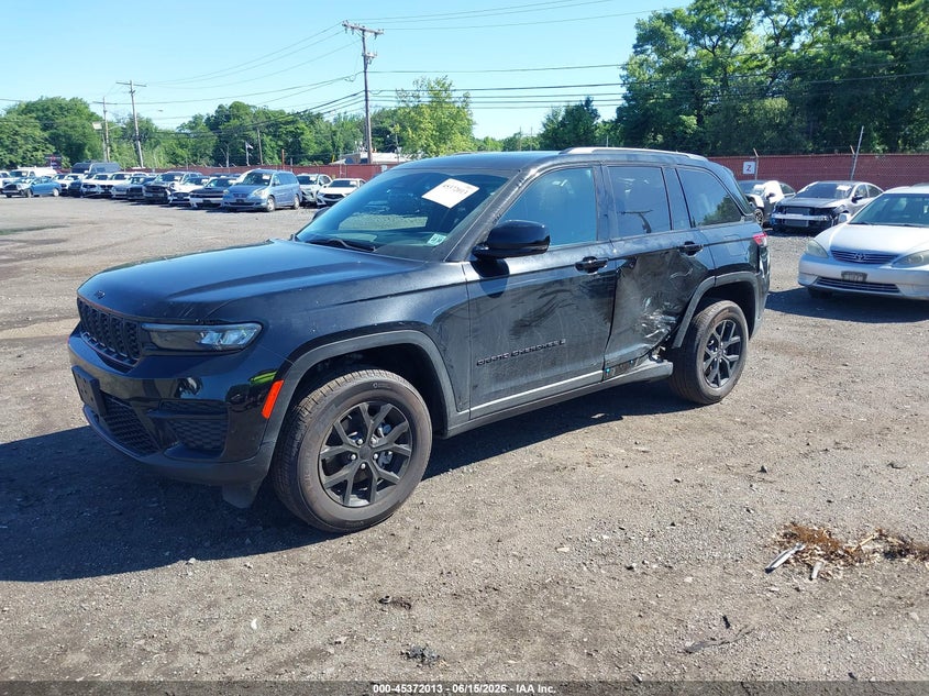 2025 Jeep Grand cherokee VIN 1C4RJHAGXS8741470 IAAI salvage auction — LEFT SIDE, Salvage Title, sold $18,900 on 2026-07-30 (photo 6)