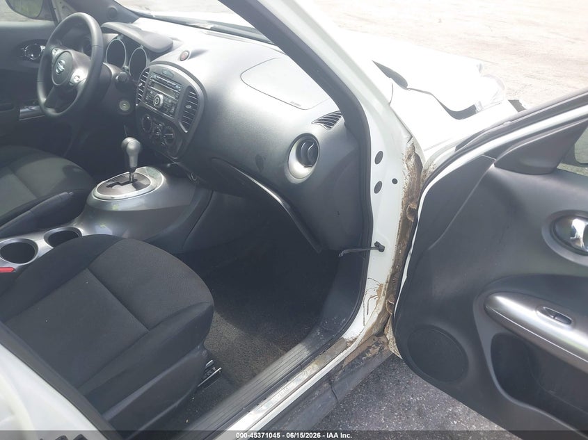 2014 Nissan Juke VIN JN8AF5MR7ET350910 IAAI salvage auction — FRONT END, Rebuildable (Florida), sold $700 on 2026-07-14 (photo 5)