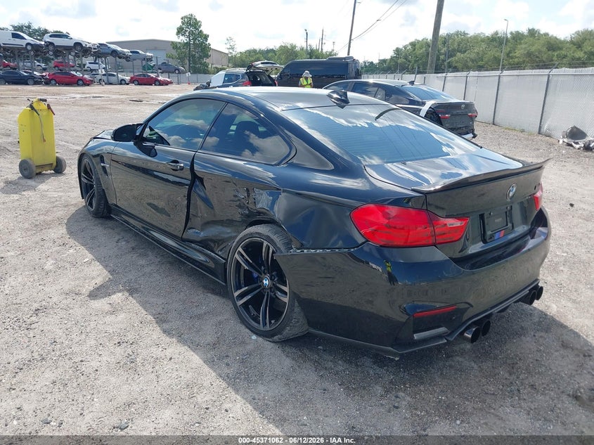 2015 BMW M4 VIN WBS3R9C51FK334526 IAAI salvage auction — SIDE, Salvage Title, sold $17,300 on 2026-07-15 (photo 3)