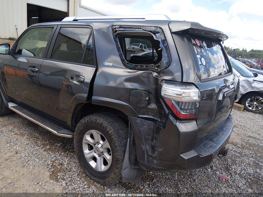 2014 Toyota 4runner VIN JTEZU5JR3E5076260 IAAI salvage auction — SIDE, Salvage (Mississippi), sold $4,950 on 2026-07-12 (photo 6)