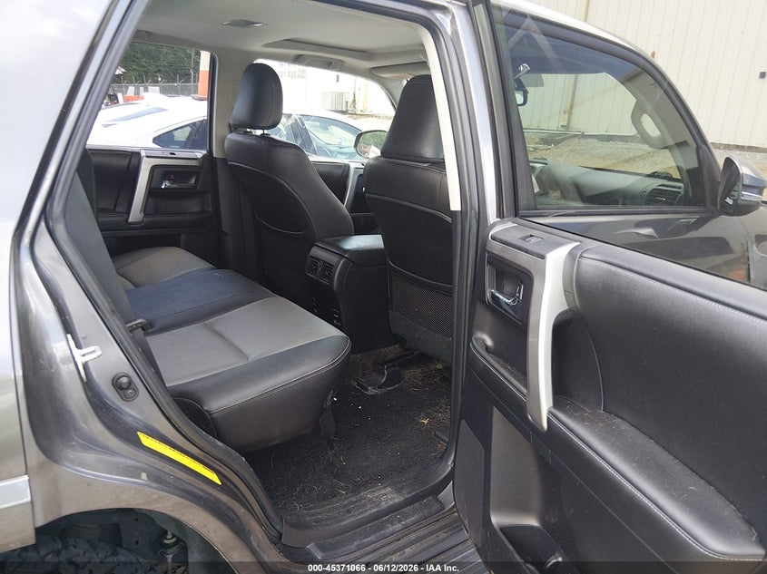 2014 Toyota 4runner VIN JTEZU5JR3E5076260 IAAI salvage auction — SIDE, Salvage (Mississippi), sold $4,950 on 2026-07-12 (photo 8)