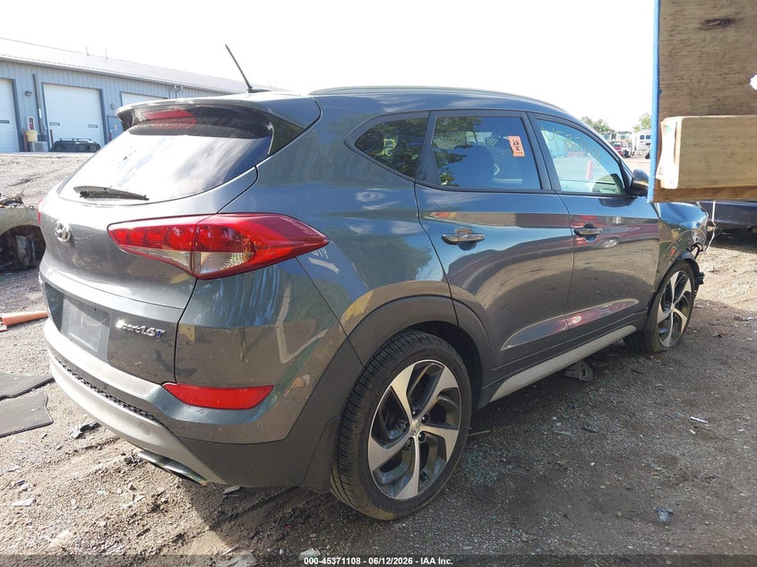 2017 Hyundai Tucson VIN KM8J33A27HU519947 IAAI salvage auction — FRONT END, Salvage (Michigan), sold $1,850 on 2026-07-29 (photo 4)