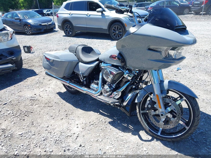 2026 Harley-davidson Road glide VIN 1HD1KH714TB619123 IAAI salvage auction — ALL OVER, Wait Title, sold $13,500 on 2026-08-19 (photo 1)