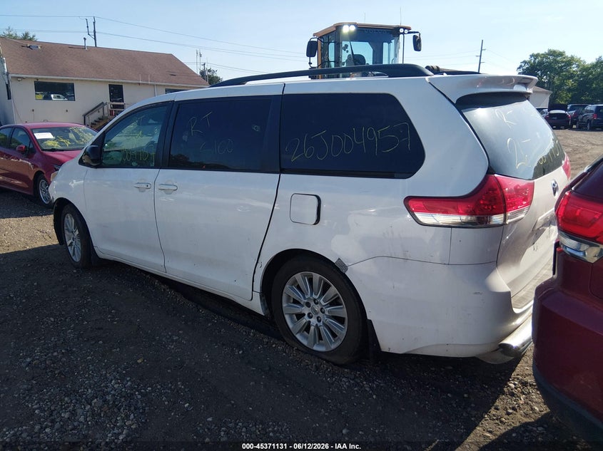 2013 Toyota Sienna VIN 5TDJK3DC4DS054005 IAAI salvage auction — LEFT & RIGHT, Salvage Title, sold $25 on 2026-07-21 (photo 3)