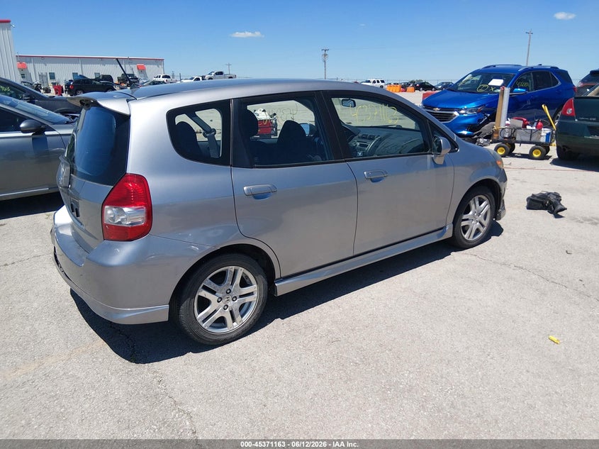 2008 Honda Fit VIN JHMGD37628S011353 IAAI salvage auction — LEFT REAR, Salvage (Missouri), sold $775 on 2026-07-16 (photo 4)
