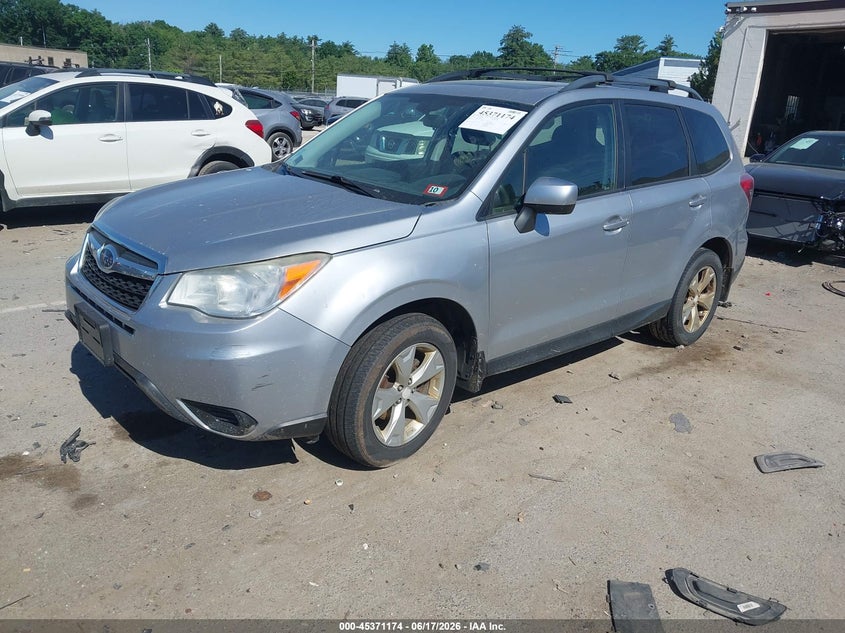 2015 Subaru Forester VIN JF2SJADC6FG560123 IAAI salvage auction — NORMAL WEAR, Original (New Hampshire), sold $300 on 2026-07-15 (photo 2)