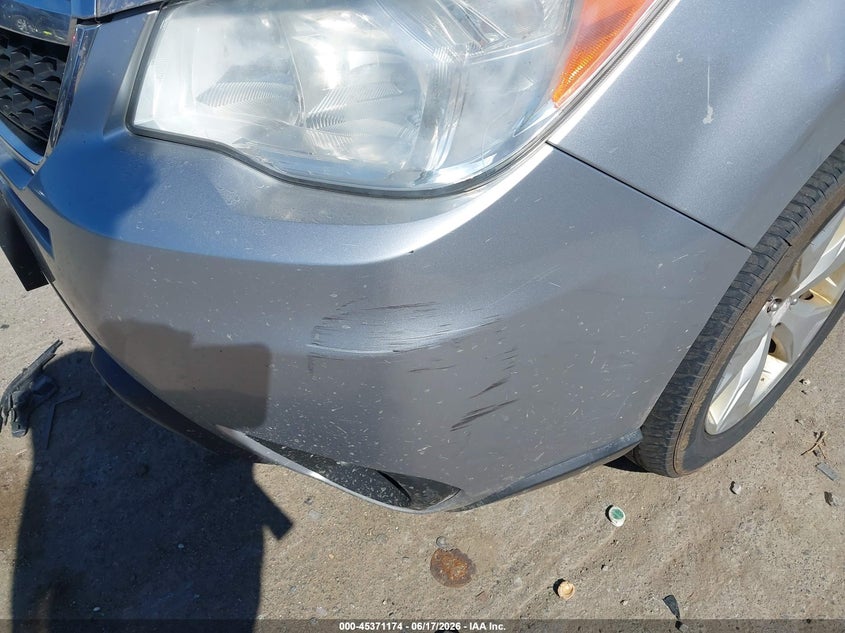 2015 Subaru Forester VIN JF2SJADC6FG560123 IAAI salvage auction — NORMAL WEAR, Original (New Hampshire), sold $300 on 2026-07-15 (photo 6)