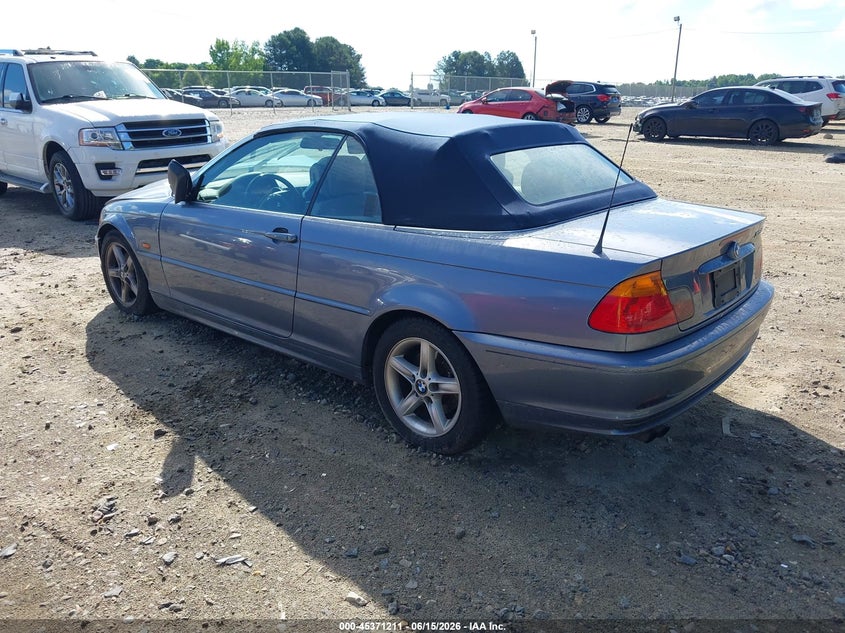2003 BMW 3er VIN WBABS33493PG89938 IAAI salvage auction — RIGHT FRONT, Salvage (Georgia), sold $275 on 2026-08-06 (photo 3)