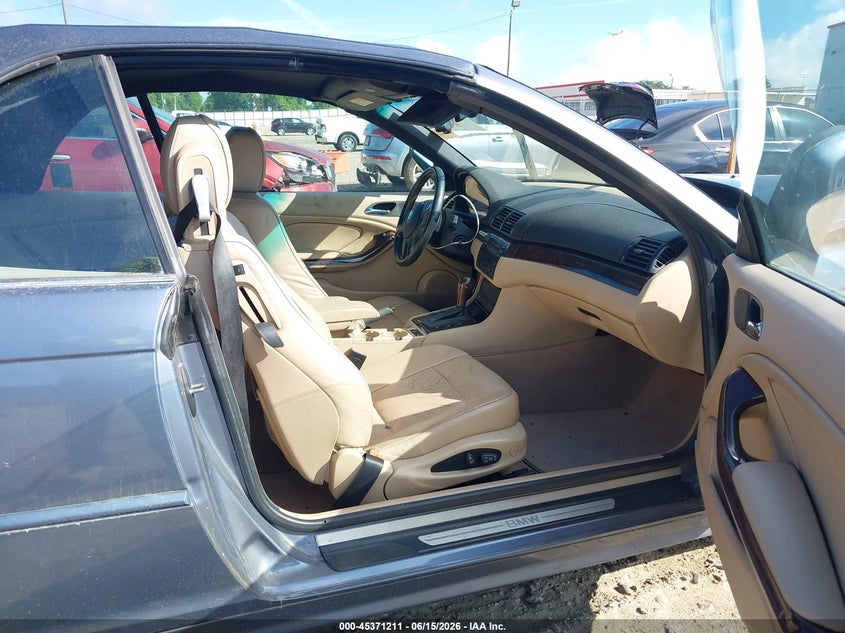 2003 BMW 3er VIN WBABS33493PG89938 IAAI salvage auction — RIGHT FRONT, Salvage (Georgia), sold $275 on 2026-08-06 (photo 5)
