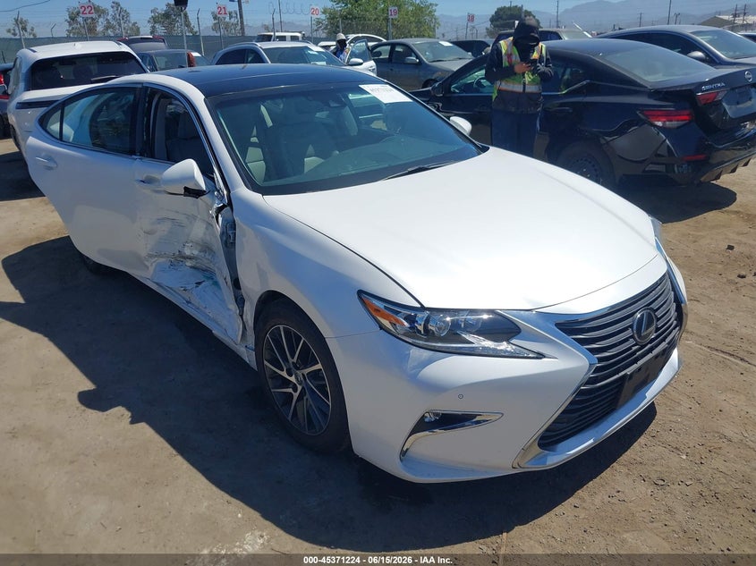 2017 Lexus ES VIN 58ABK1GG3HU045874 IAAI salvage auction — SIDE, Salvage (California), sold $5,500 on 2026-07-09 (photo 1)
