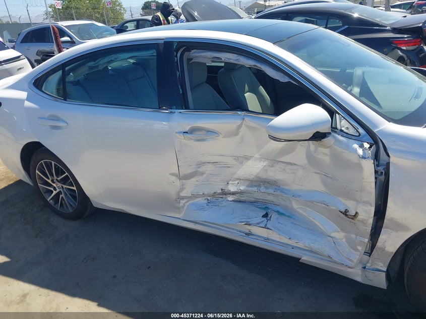 2017 Lexus ES VIN 58ABK1GG3HU045874 IAAI salvage auction — SIDE, Salvage (California), sold $5,500 on 2026-07-09 (photo 6)