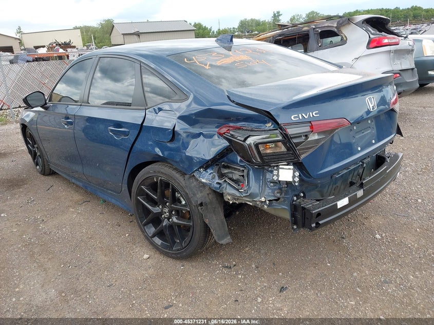 2025 Honda Civic VIN 2HGFE2F55SH585104 IAAI salvage auction — FRONT & REAR, Clear (Michigan), sold $7,300 on 2026-07-30 (photo 6)