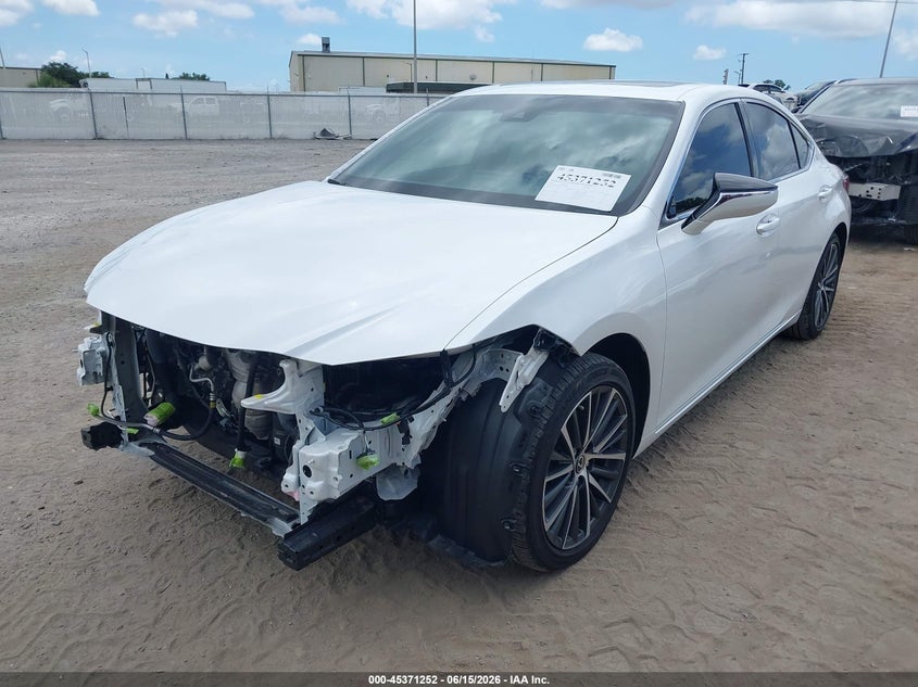 2025 Lexus ES VIN 58ADZ1B1XSU196614 IAAI salvage auction — FRONT END, Rebuildable (Florida), sold $25,675 on 2026-07-07 (photo 2)