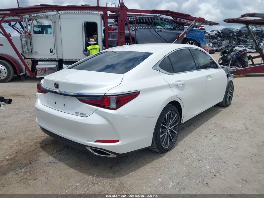 2025 Lexus ES VIN 58ADZ1B1XSU196614 IAAI salvage auction — FRONT END, Rebuildable (Florida), sold $25,675 on 2026-07-07 (photo 4)