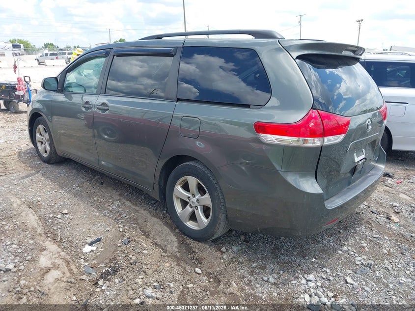 2012 Toyota Sienna VIN 5TDKK3DC3CS223790 IAAI salvage auction — NORMAL WEAR, Clear (Tennessee), sold $1,000 on 2026-07-09 (photo 3)