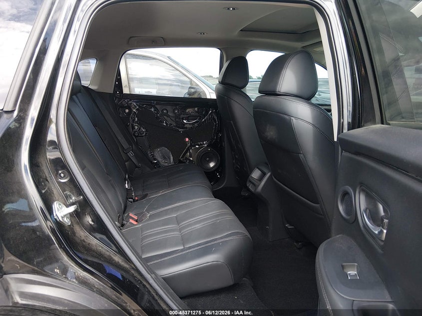 2025 Honda Hr-v VIN 3CZRZ2H78SM721462 IAAI salvage auction — FRONT & REAR, Salvage Title, sold $8,850 on 2026-08-25 (photo 8)
